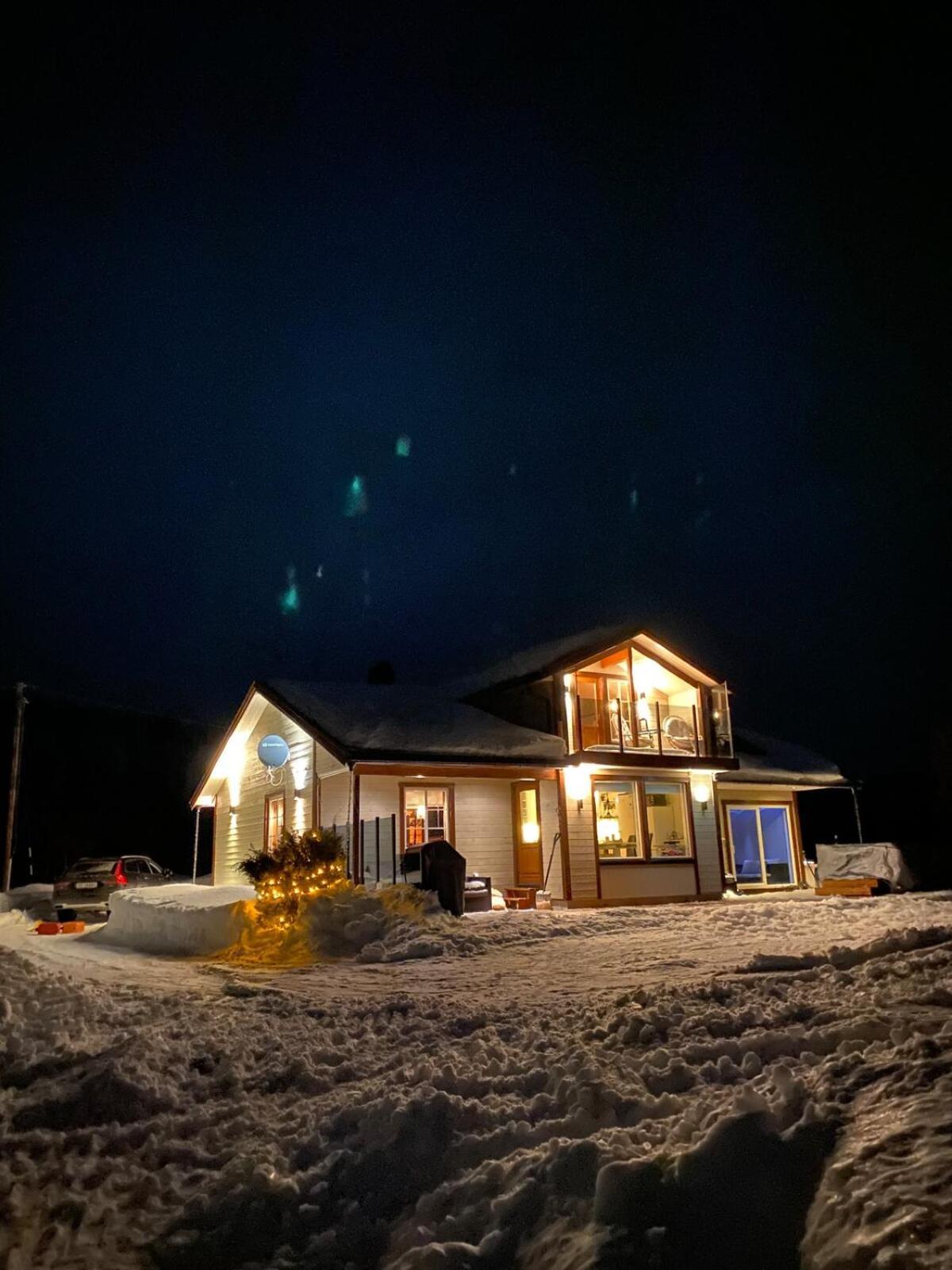 Cottage With Good Standard Next To Neiden River Екстериор снимка