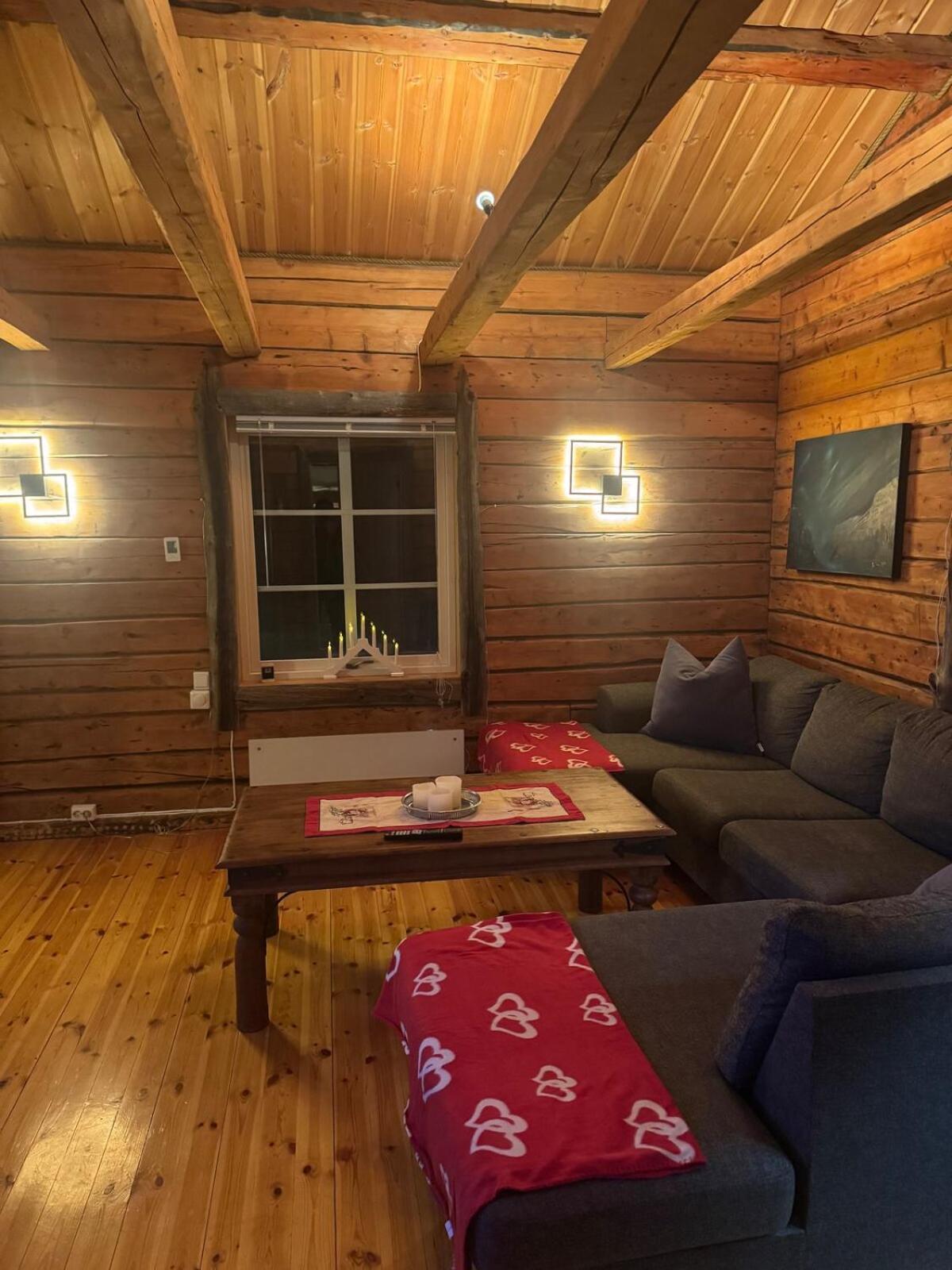 Cottage With Good Standard Next To Neiden River Екстериор снимка