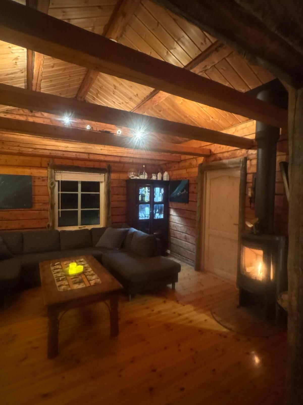 Cottage With Good Standard Next To Neiden River Екстериор снимка